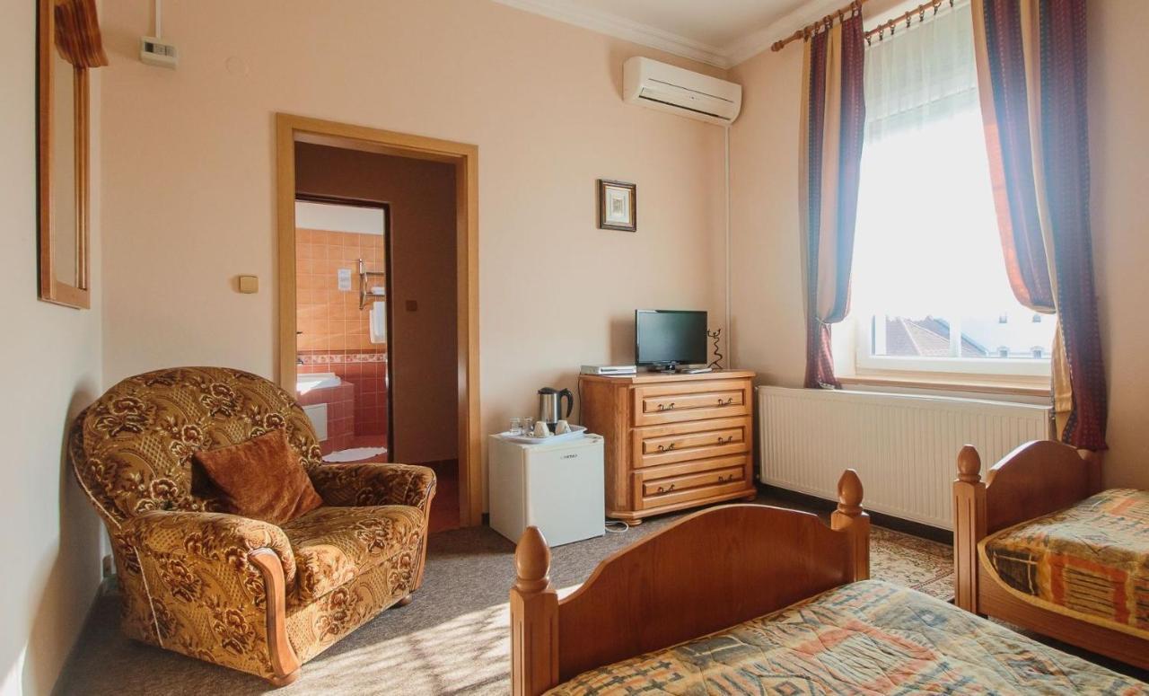 Penzion Exclusive Trenčín Extérieur photo
